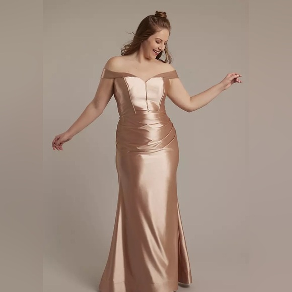 Orange bridesmaids dress - Picture 4 of 5